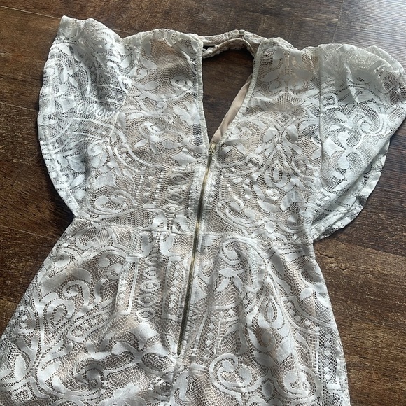 Charlotte Russe Lace V Neck Eyelet Mini Dress - Picture 4 of 8